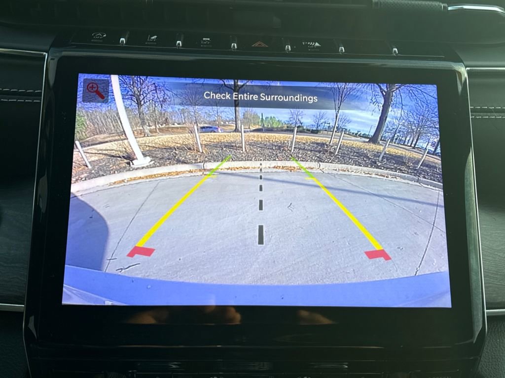 Used 2021 Jeep Grand Cherokee L Overland w/ Luxury Tech Group IV image 24