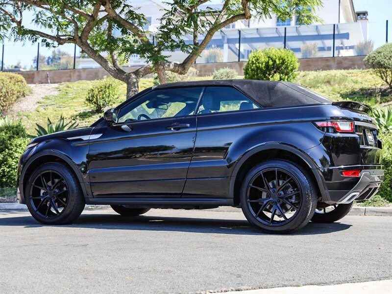 Used 2018 Land Rover Range Rover Evoque SE Dynamic AWD/4WD image 19