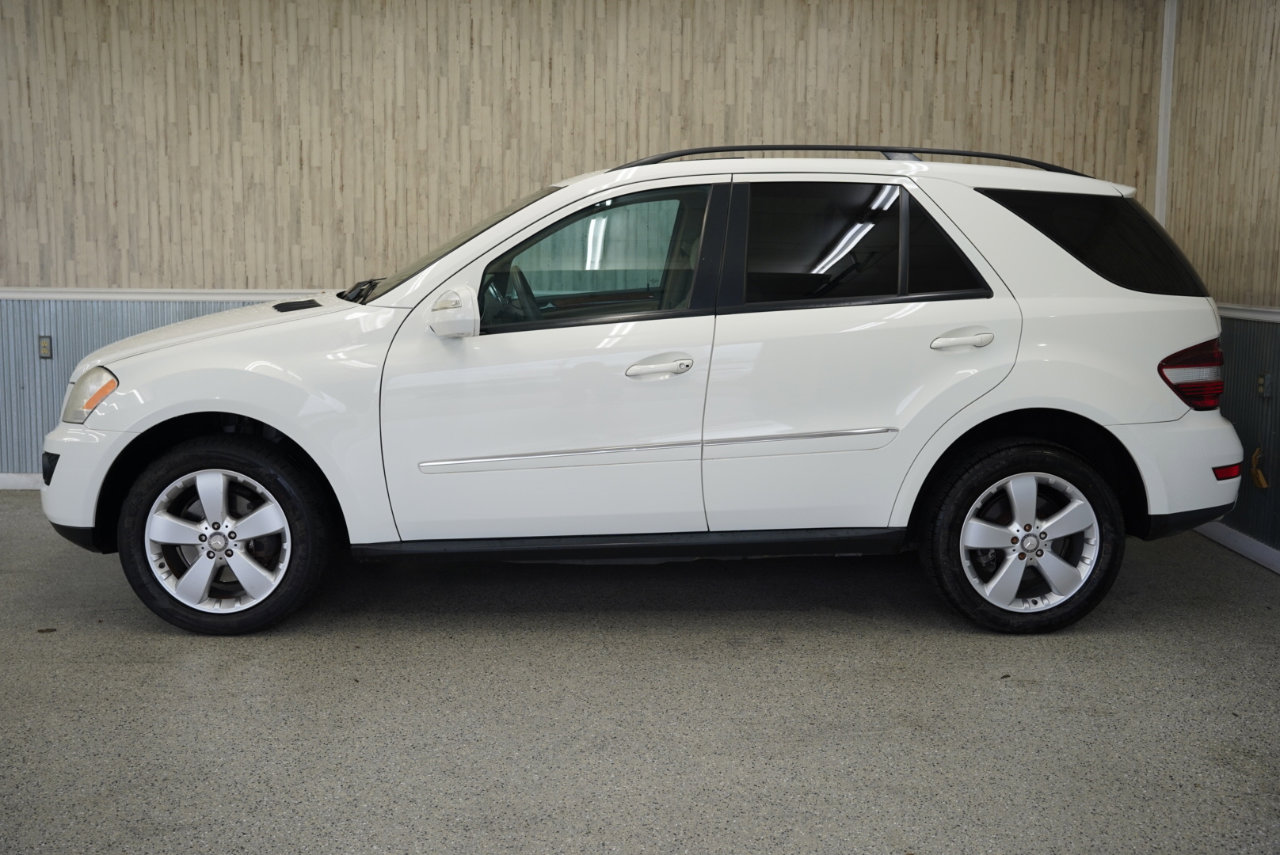 Used 2009 Mercedes-Benz ML 350 4MATIC image 5