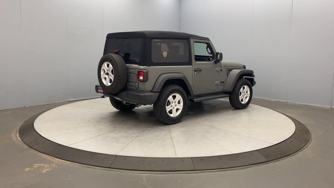 Used 2021 Jeep Wrangler Sport AWD/4WD image 5
