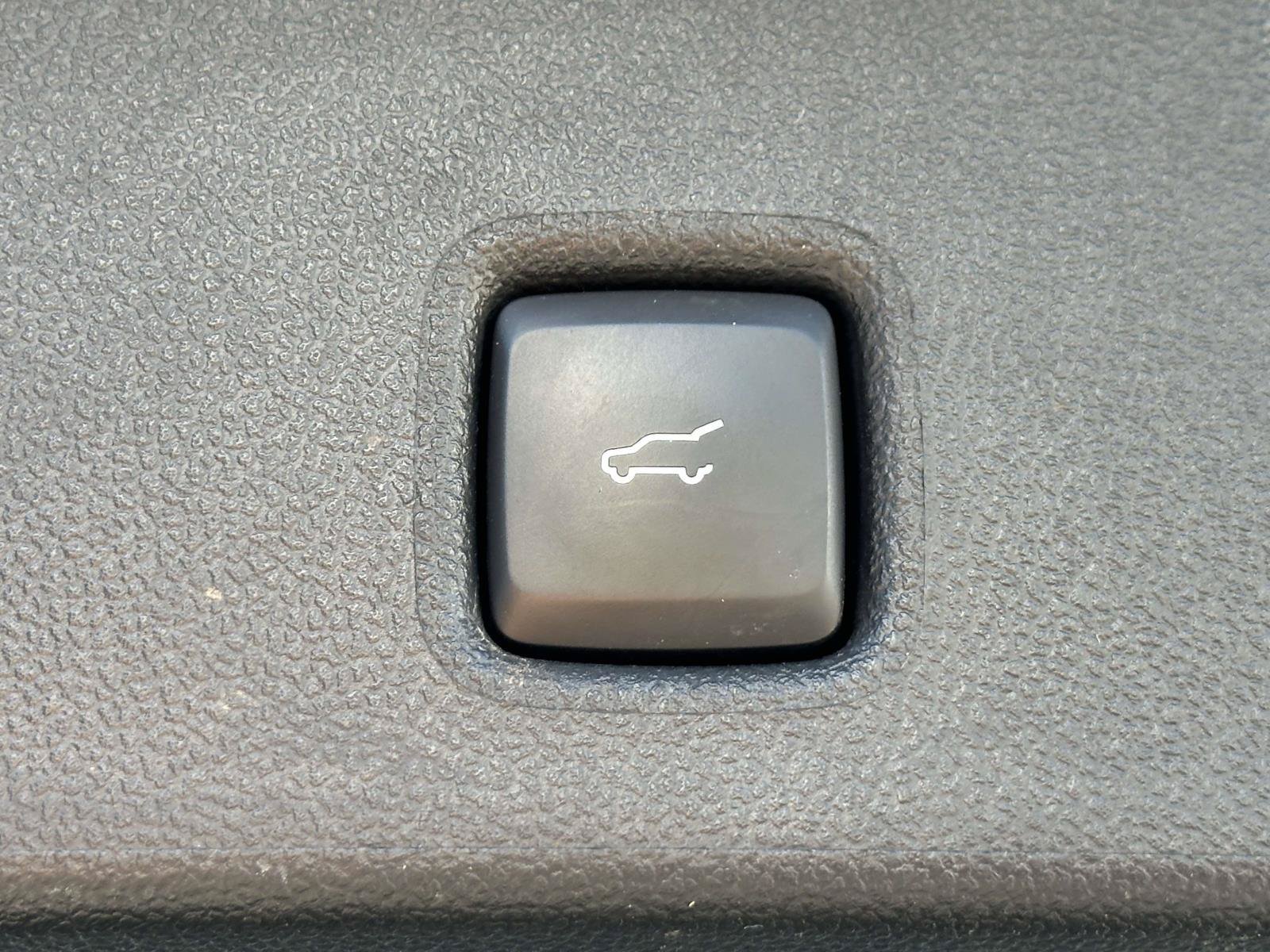 Used 2024 Ford Escape SE w/ PHEV Premium Package FWD image 26