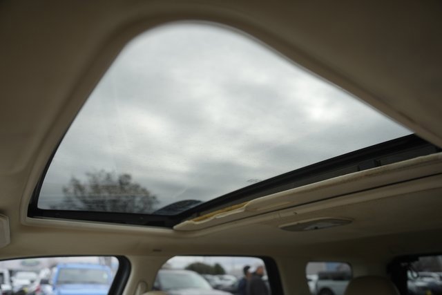 Used 2008 Ford Escape Limited image 11