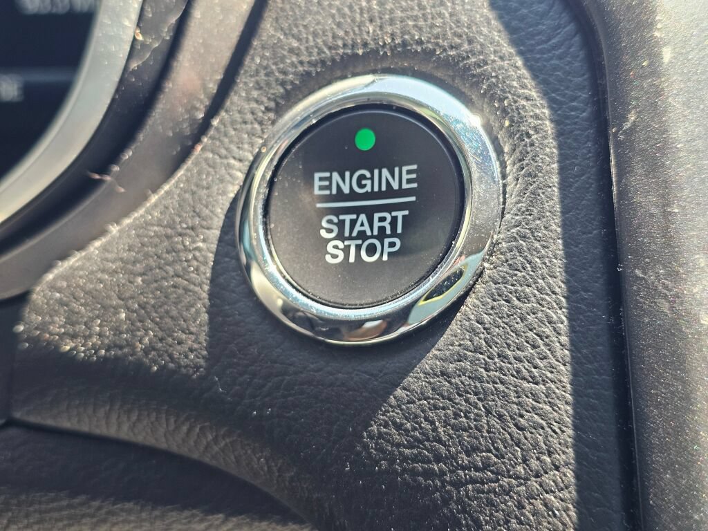 Used 2019 Ford Fusion SE w/ Equipment Group 151A FWD image 24