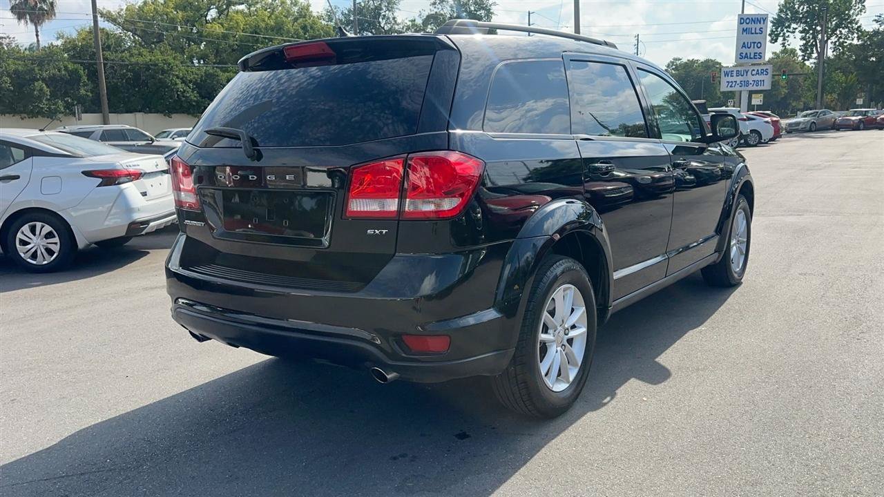 Used 2015 Dodge Journey SXT w/ Flexible Seating Group FWD image 8