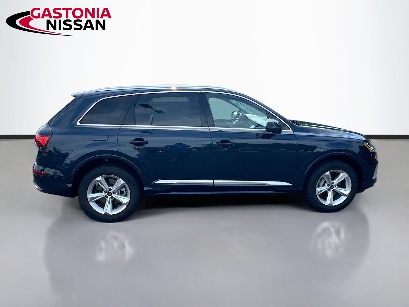 Used 2023 Audi Q7 2.0T Premium Plus w/ Premium Plus Package AWD/4WD image 10