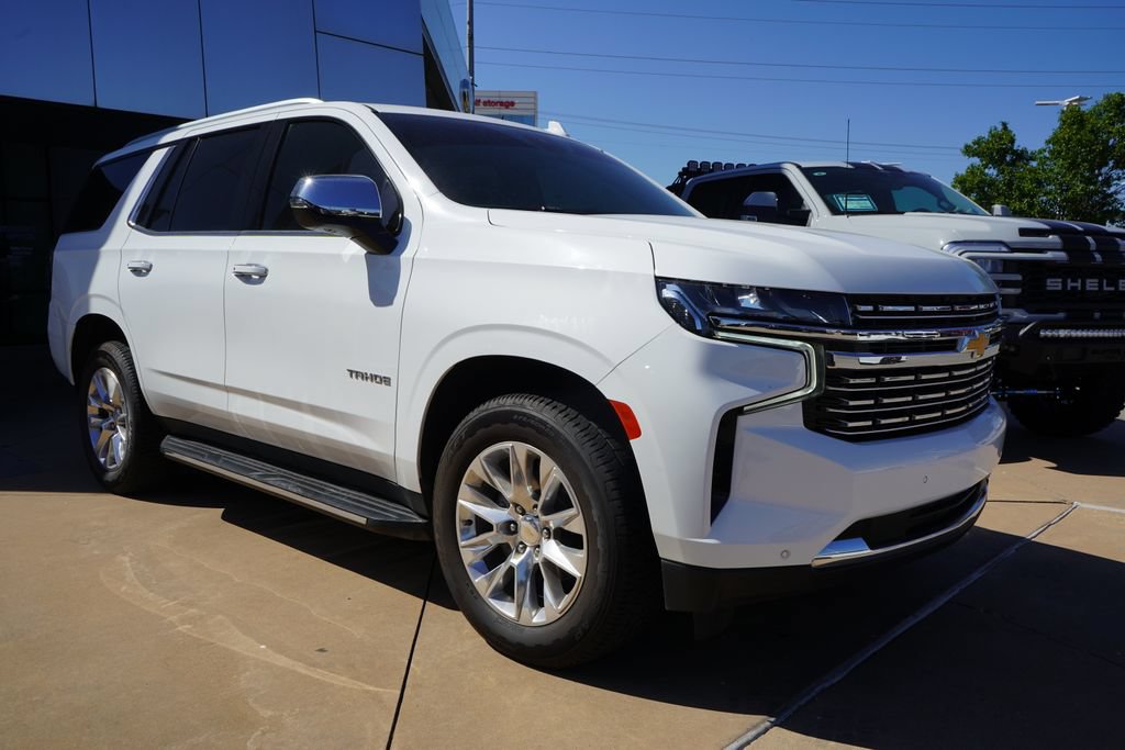 Used 2023 Chevrolet Tahoe Premier RWD image 2