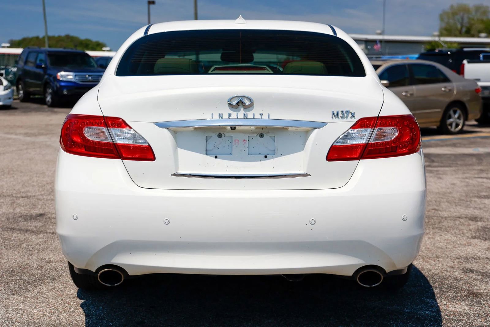 Used 2013 INFINITI M37 x w/ Premium Pkg AWD/4WD image 5