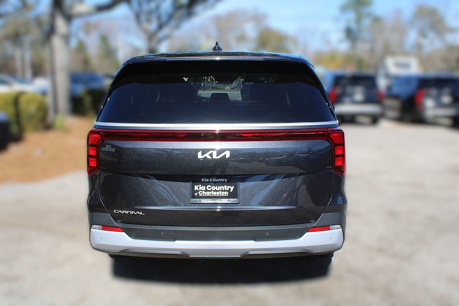 New 2026 Kia Carnival FWD image 11