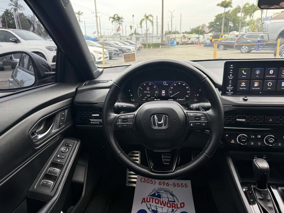 Used 2024 Honda Accord Sport image 29