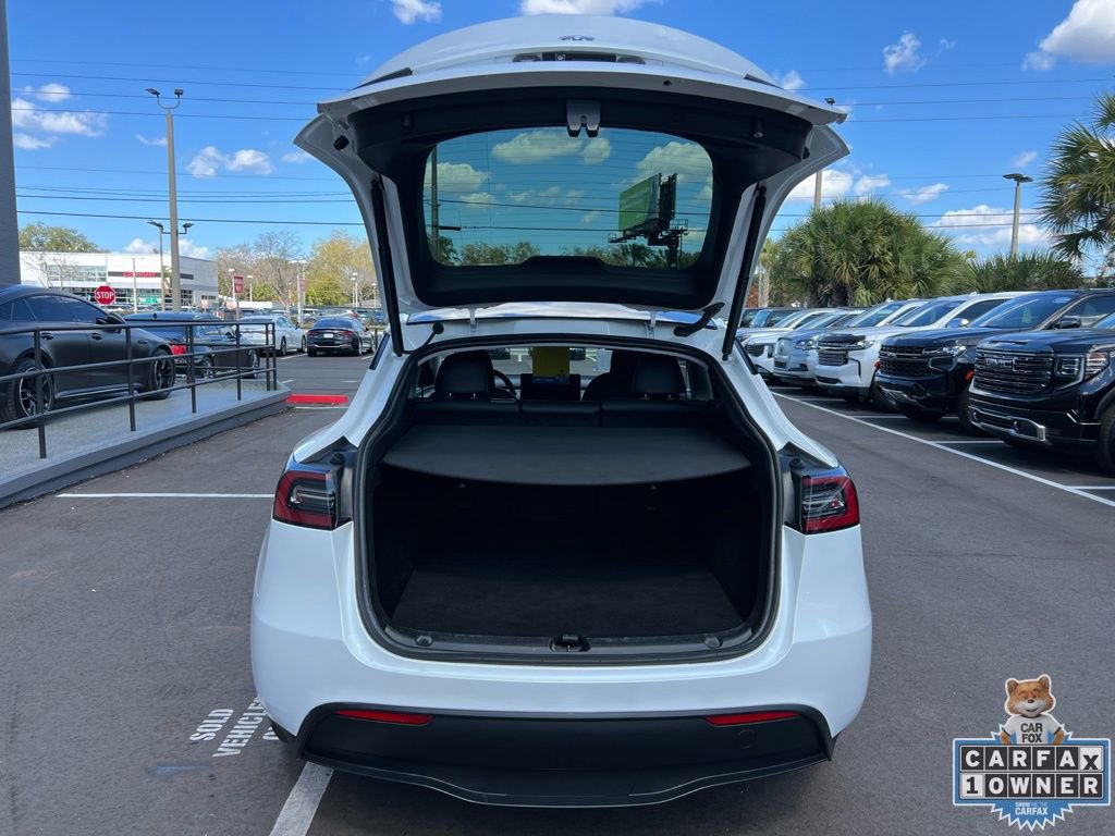 Used 2023 Tesla Model Y Long Range image 17