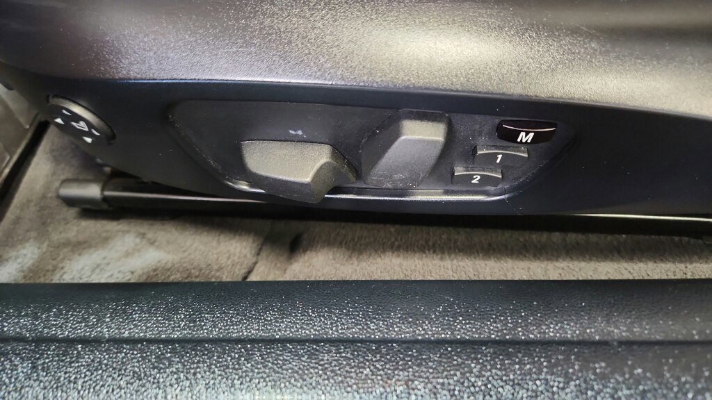 Used 2011 BMW M3 Coupe RWD image 28