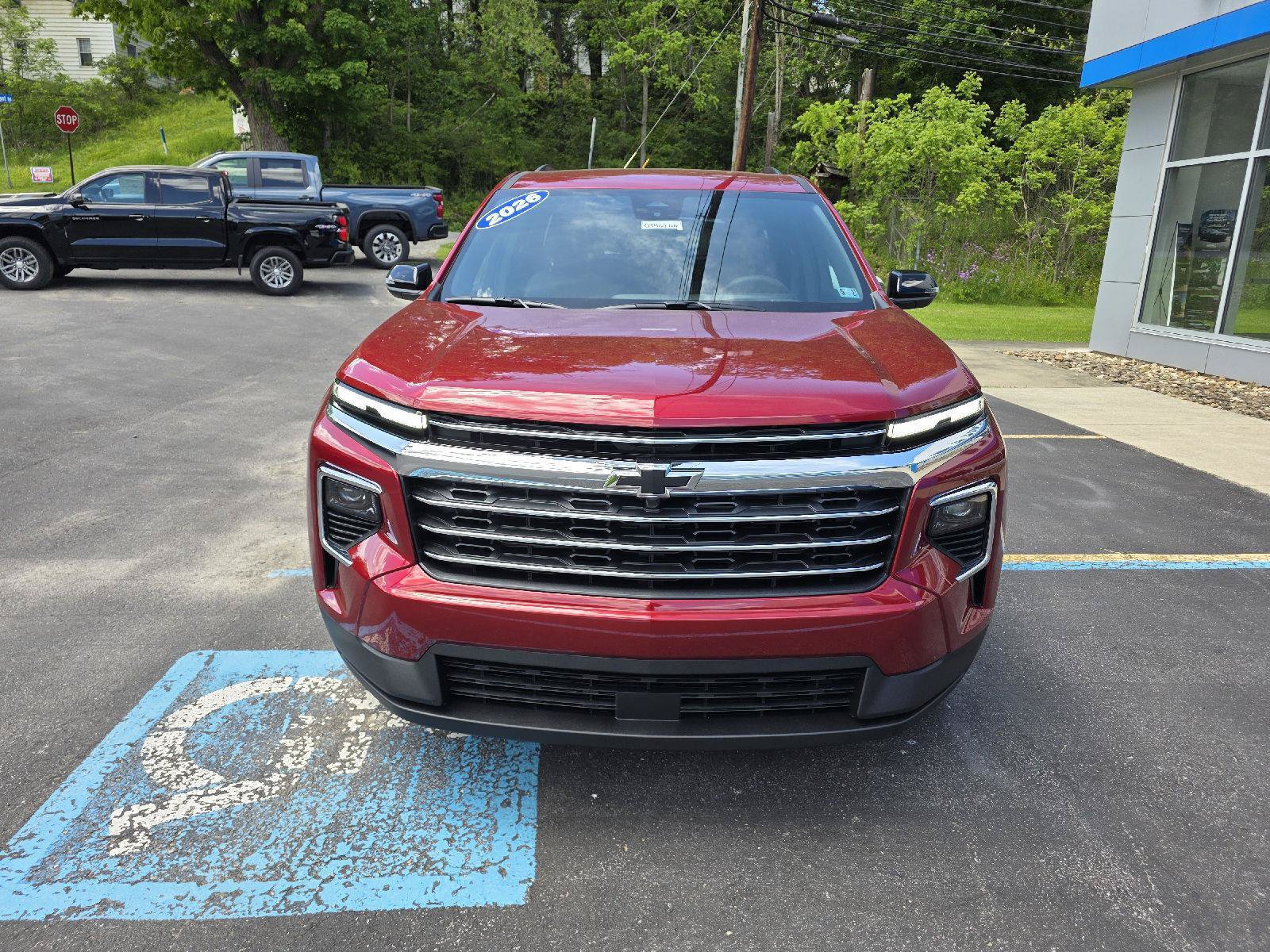 New 2026 Chevrolet Traverse LT w/ LPO, Floor Liner Package AWD/4WD image 2