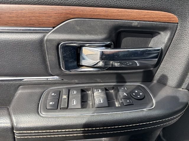Used 2014 RAM 1500 Laramie w/ Convenience Group image 21