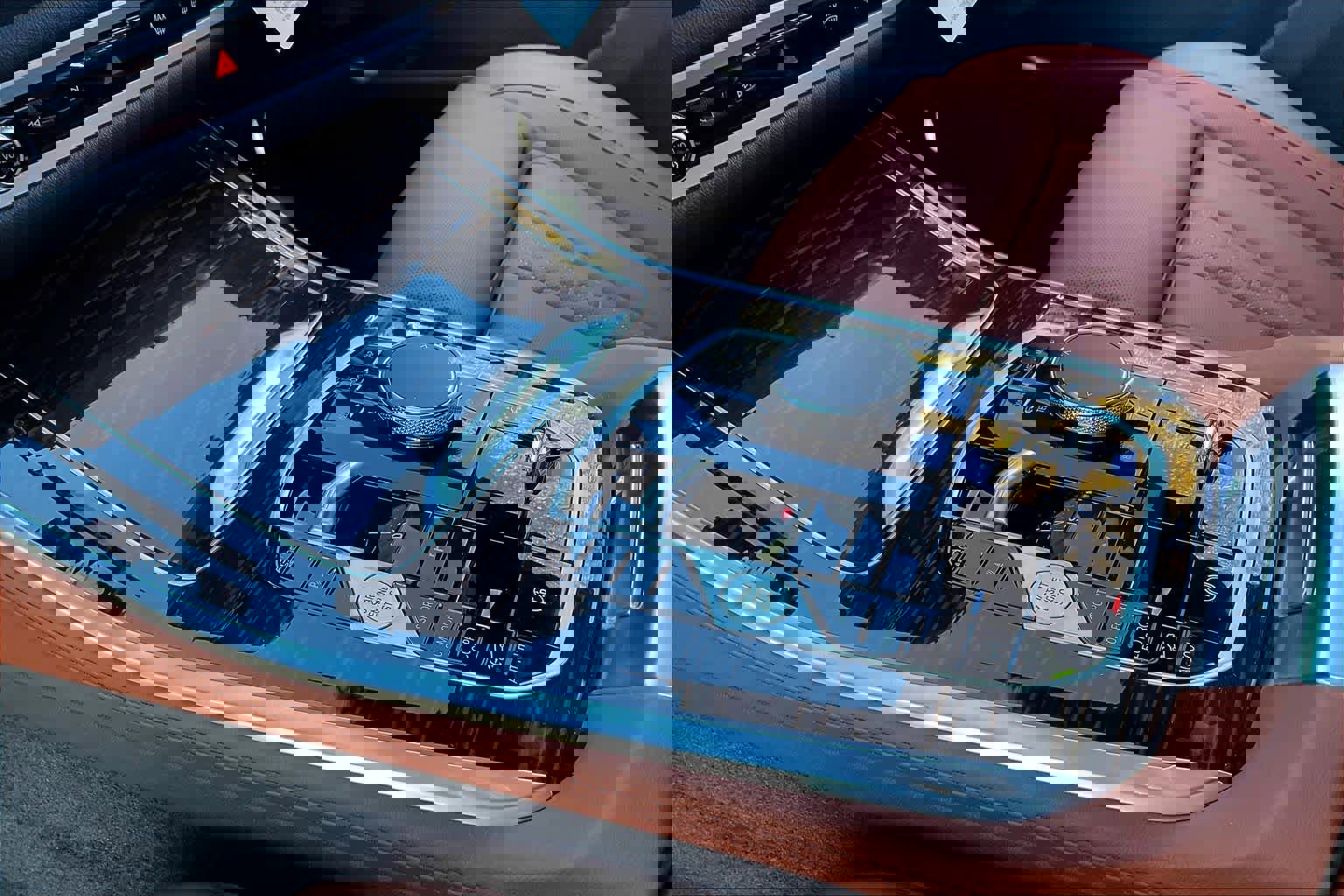 Used 2026 BMW X5 xDrive40i w/ Climate Comfort Package image 16