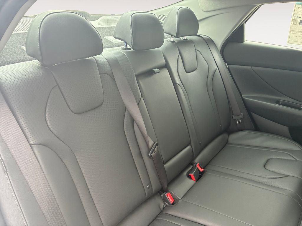 New 2026 Hyundai Elantra Limited image 16