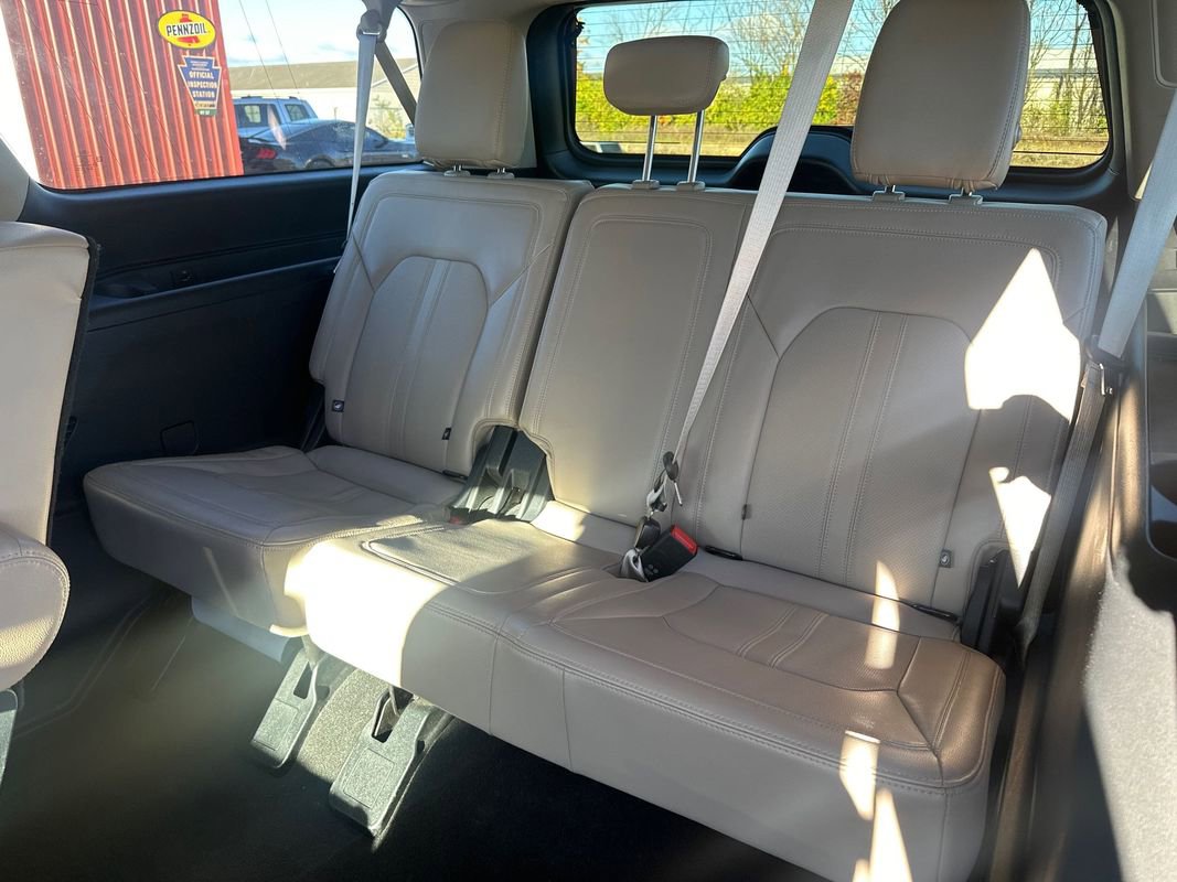 Used 2024 Ford Expedition Max Limited image 15