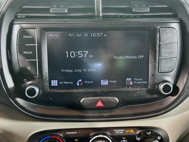 Used 2023 Kia Soul LX w/ LX Technology Package FWD image 21