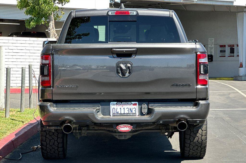 Used 2022 RAM 1500 Laramie AWD/4WD image 5