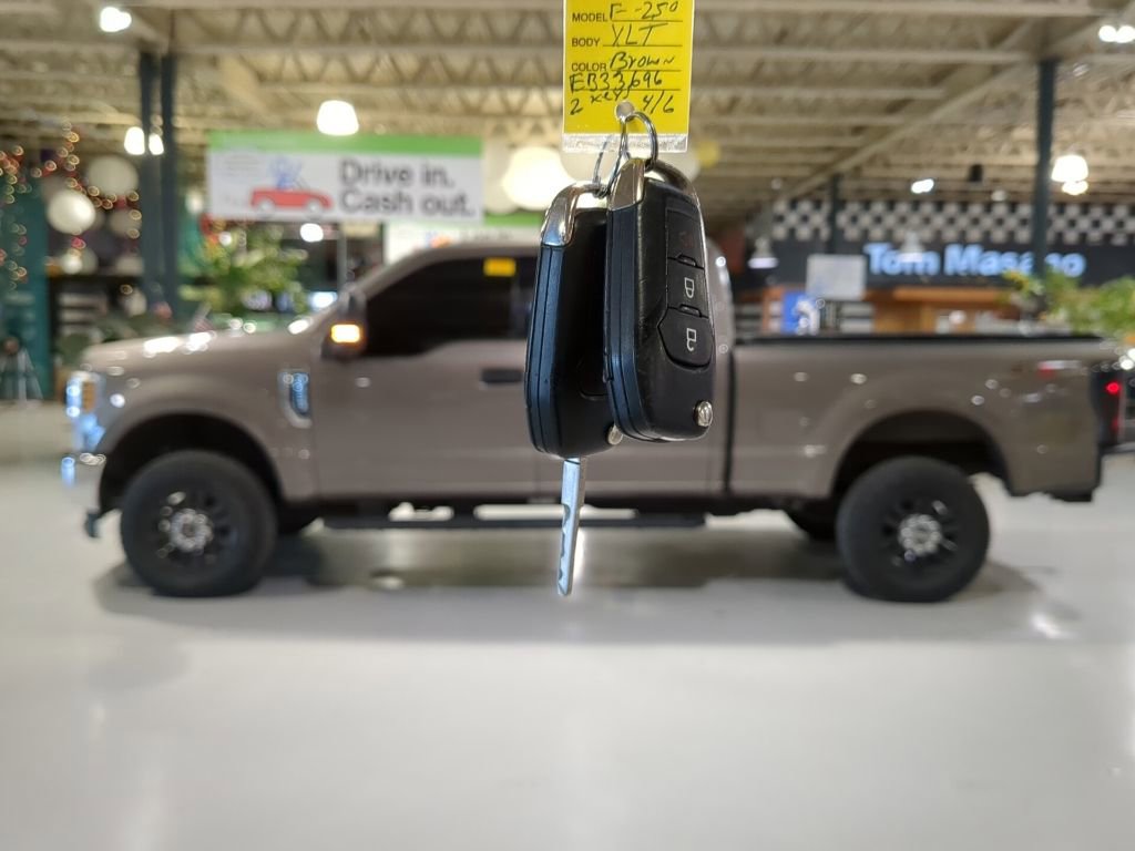 Used 2018 Ford F250 XLT w/ XLT Value Package image 8