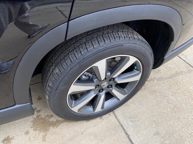 Used 2025 Honda Pilot Elite image 29