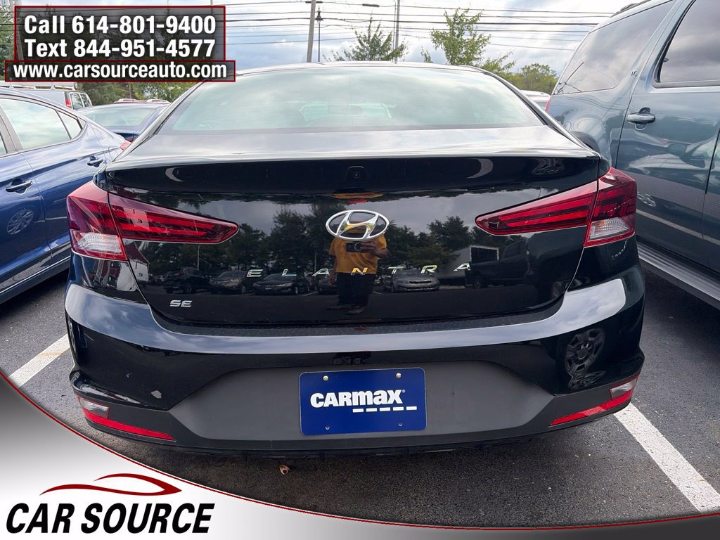 Used 2019 Hyundai Elantra SE FWD image 4