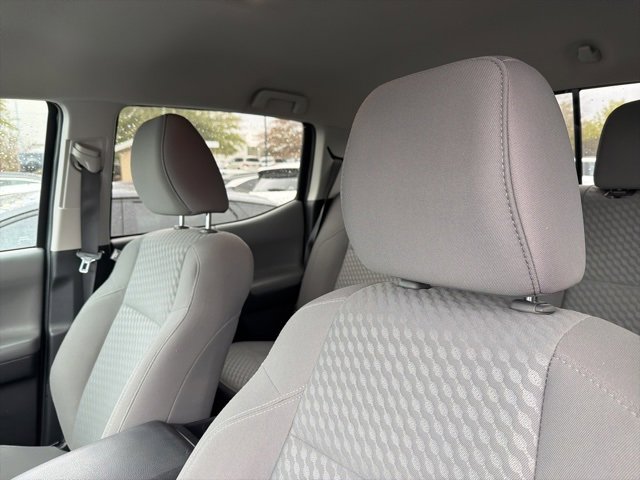 Used 2022 Toyota Tacoma SR5 w/ Technology Package image 22