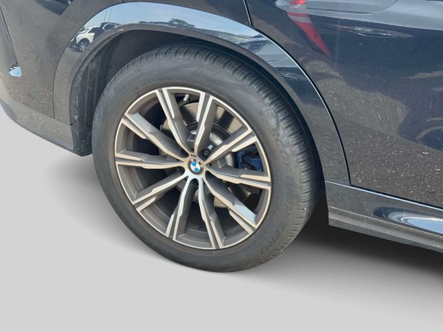 Used 2021 BMW X6 M50i w/ Executive Package AWD/4WD image 8