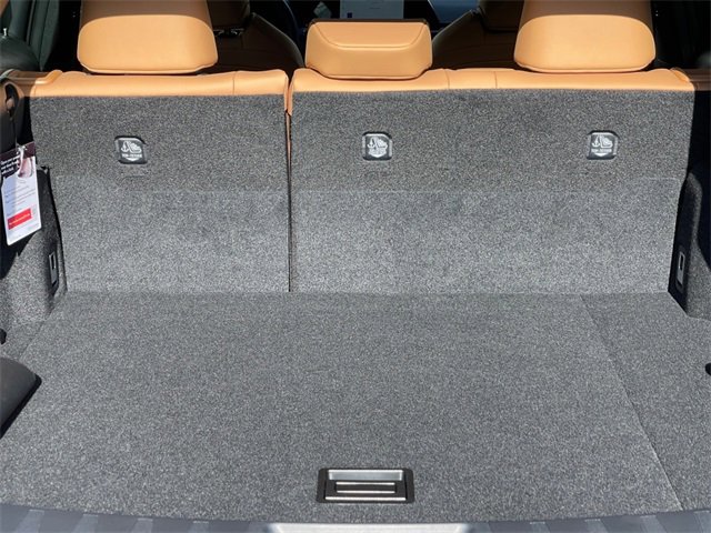 New 2025 Lexus UX 300h AWD image 29