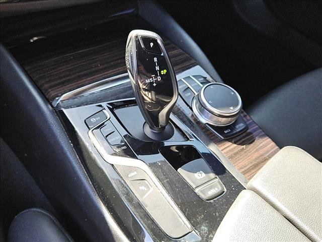 Used 2018 BMW 530e RWD image 13