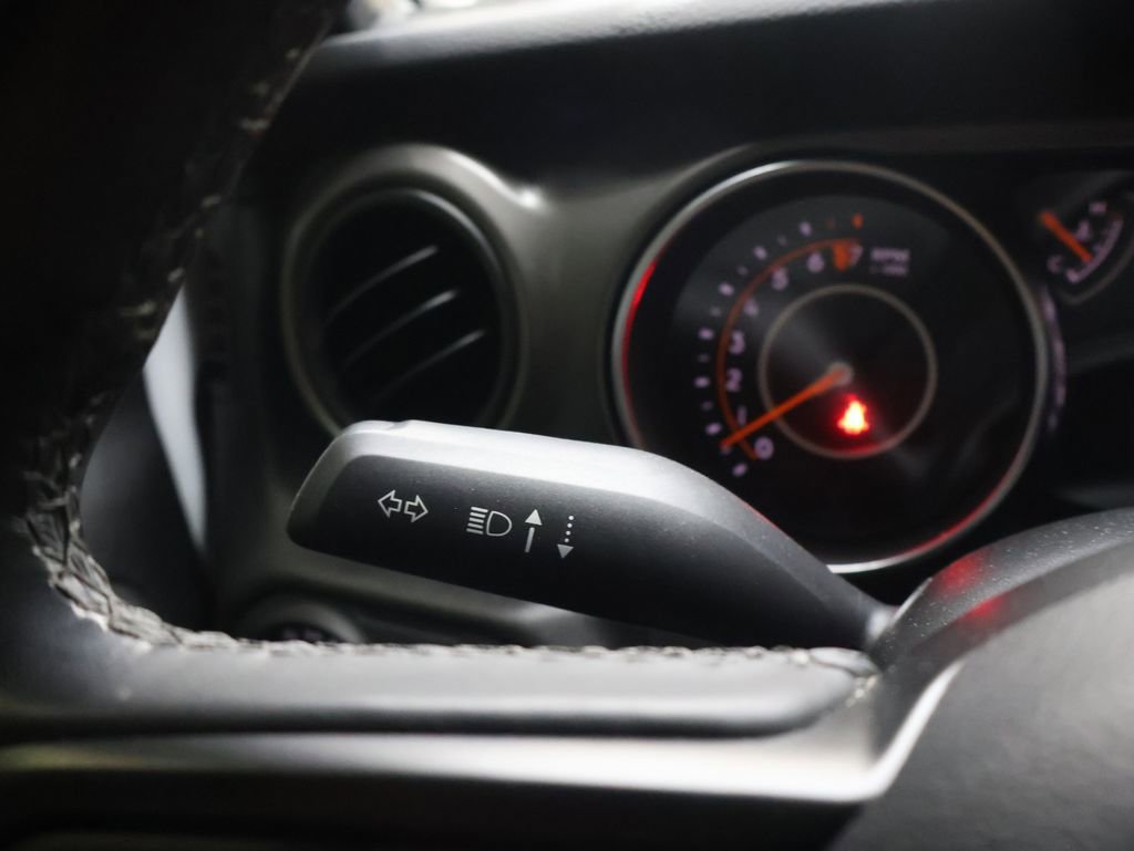Used 2022 Jeep Gladiator Sport AWD/4WD image 24