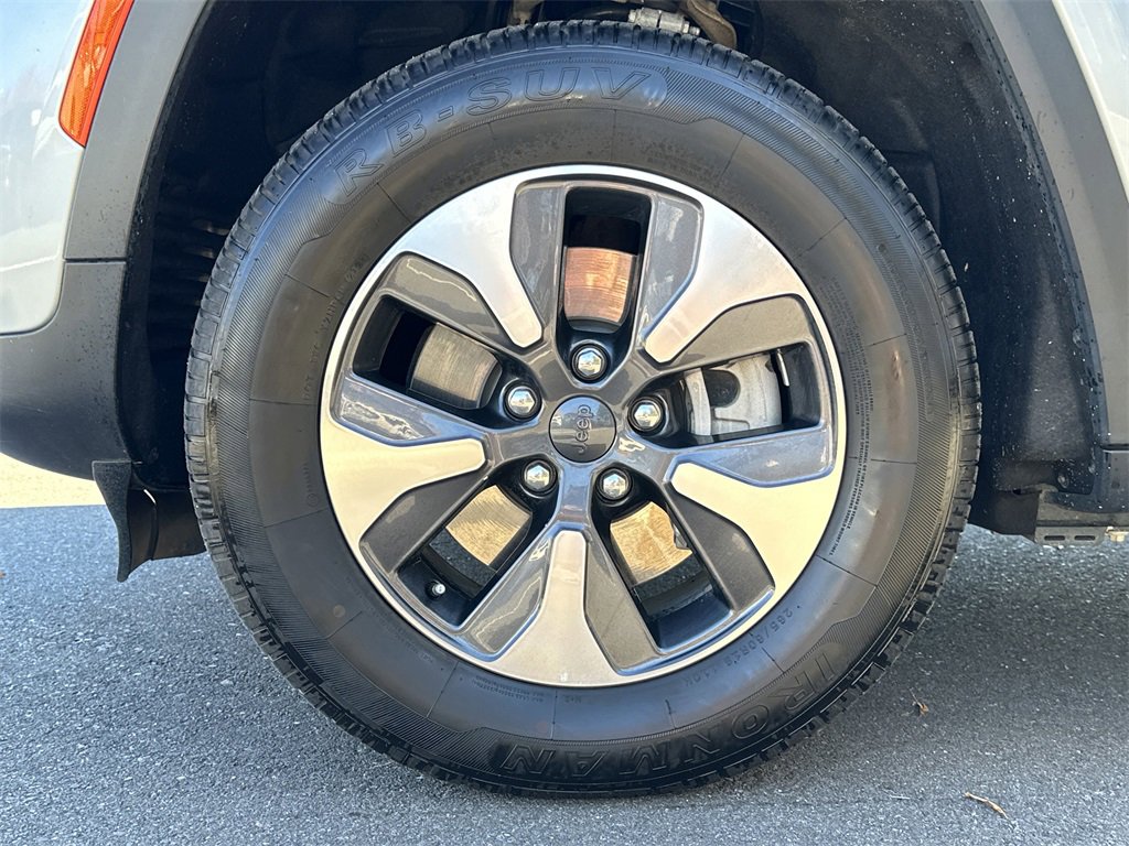 Used 2024 Jeep Grand Cherokee Limited 4xe image 14