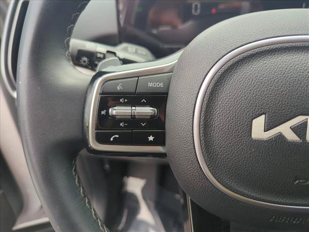 Used 2025 Kia Sorento EX AWD/4WD image 12