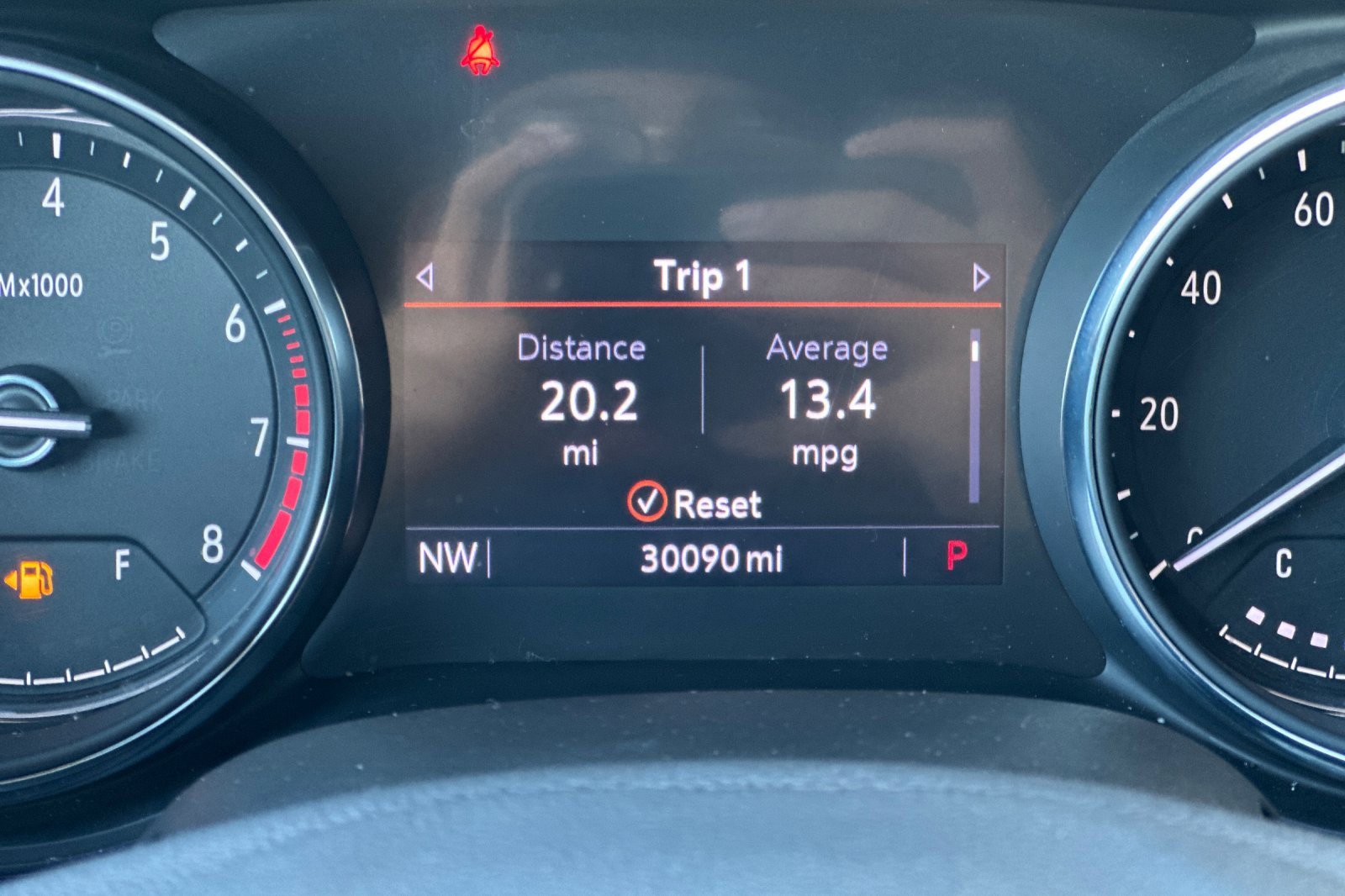 Used 2023 Buick Encore GX Select w/ Sport Touring Package image 34