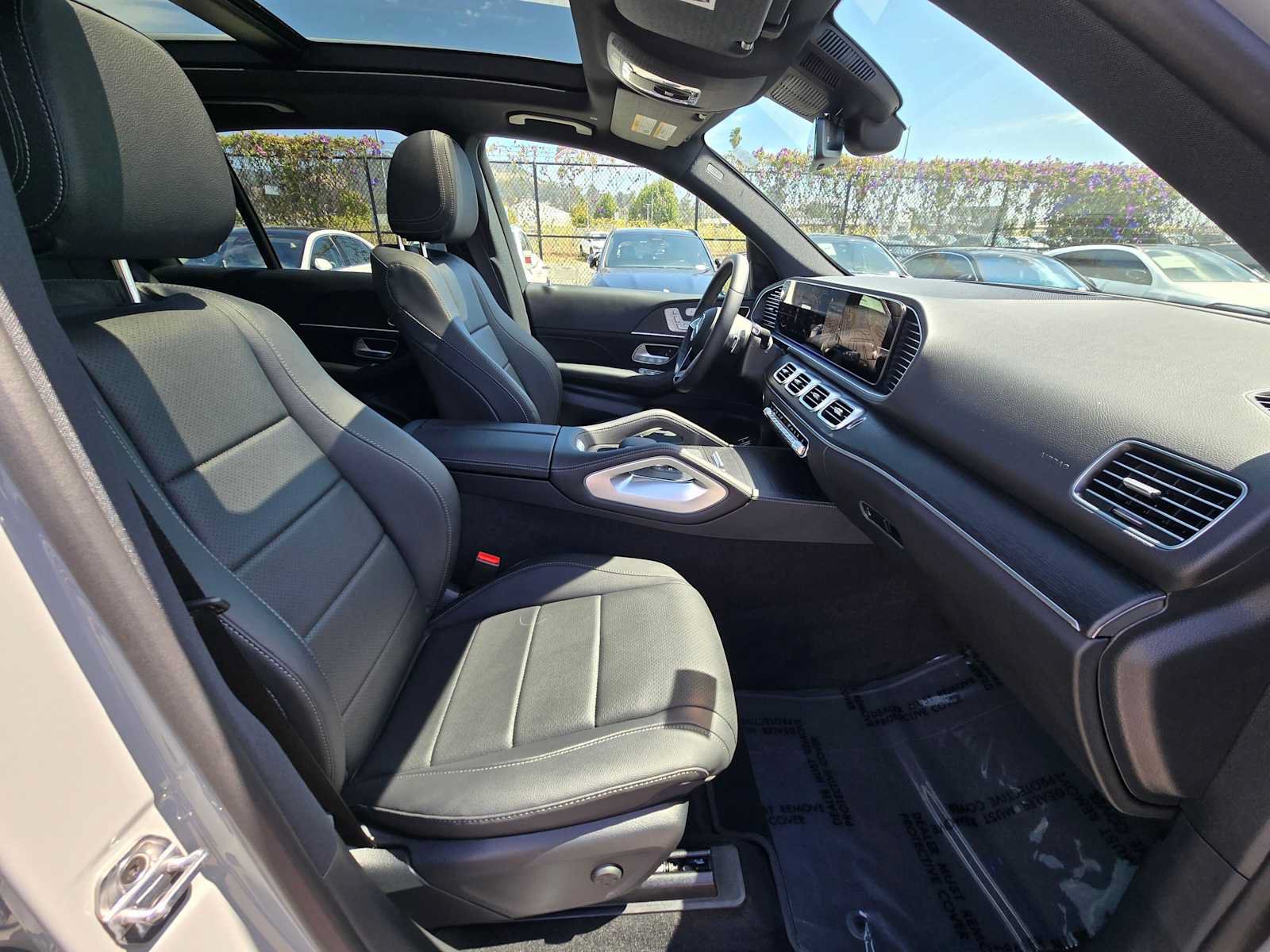 New 2026 Mercedes-Benz GLE 450e 4MATIC image 11