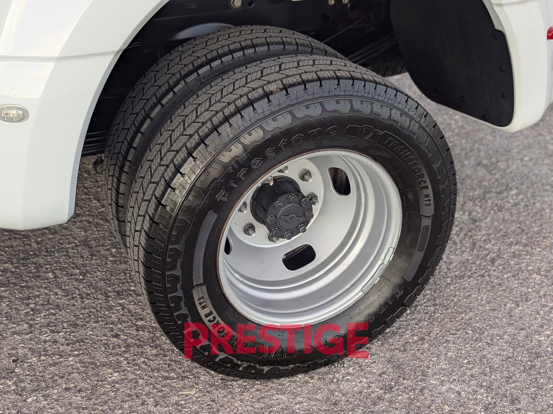 Used 2024 Ford F350 XLT image 35