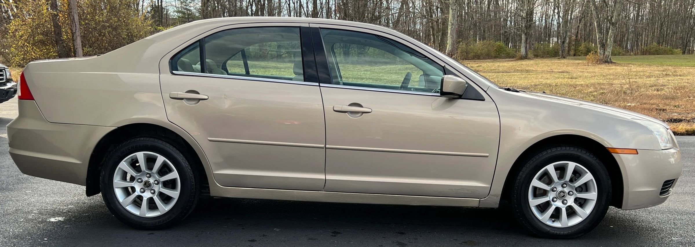 Used 2007 Mercury Milan image 5