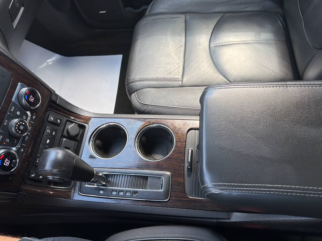 Used 2015 Chevrolet Traverse LT FWD image 25