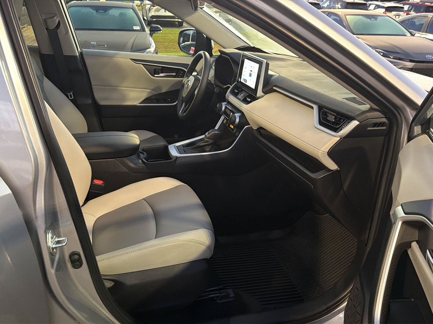 Certified 2023 Toyota RAV4 XLE Premium FWD image 13