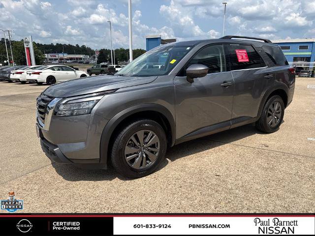Certified 2025 Nissan Pathfinder SV FWD image 12