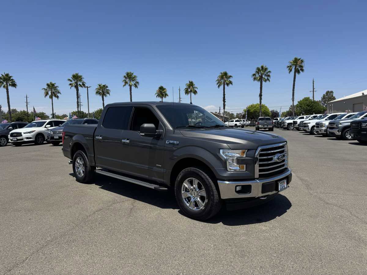 Used 2017 Ford F150 XLT w/ Equipment Group 302A Luxury image 15