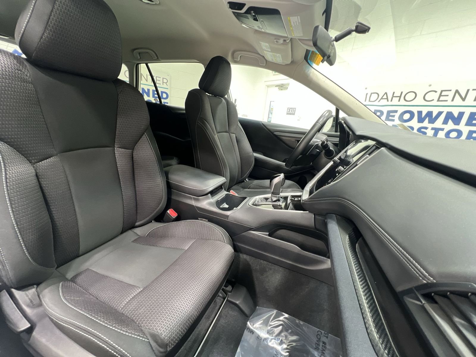 Used 2022 Subaru Outback Premium image 23