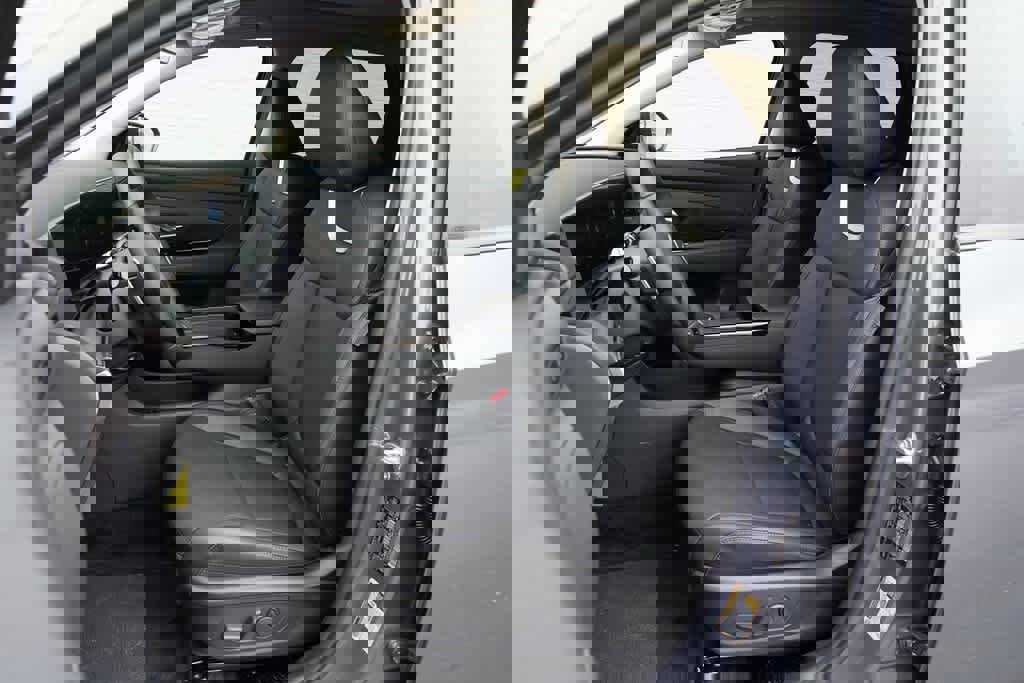 New 2026 Hyundai Tucson Limited image 8