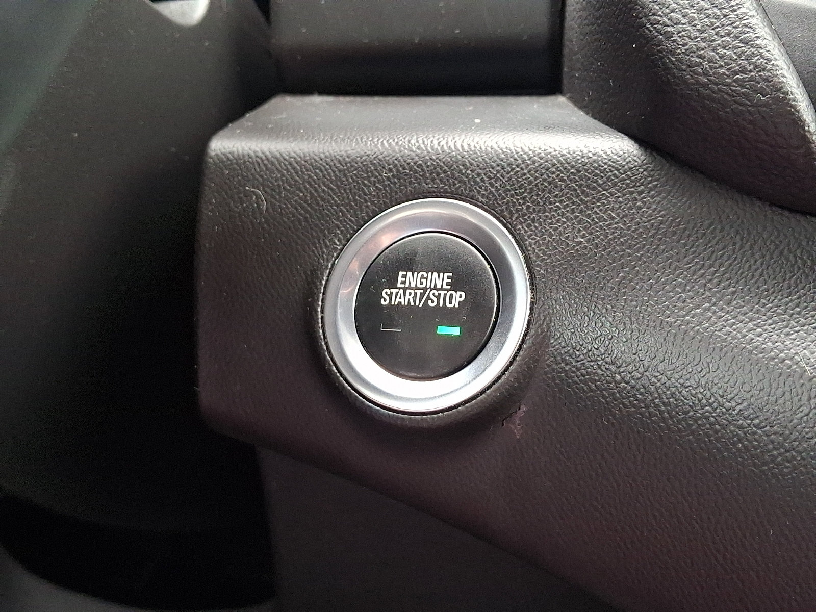 Certified 2023 GMC Terrain SLT w/ Elevation Edition AWD/4WD image 25