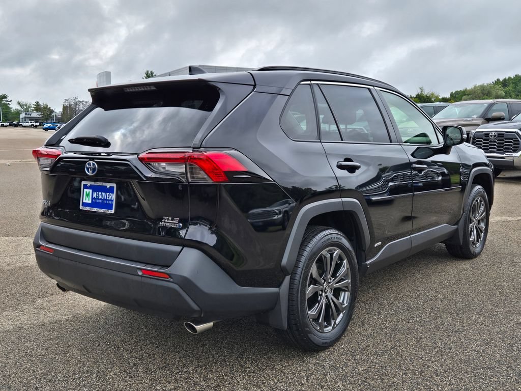 Used 2024 Toyota RAV4 XLE Premium w/ Weather Package AWD/4WD image 6