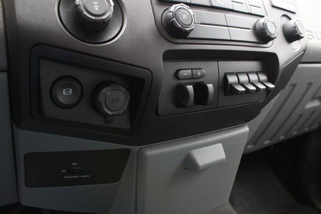 Used 2015 Ford F250 XL w/ Snow Plow Prep Package image 13