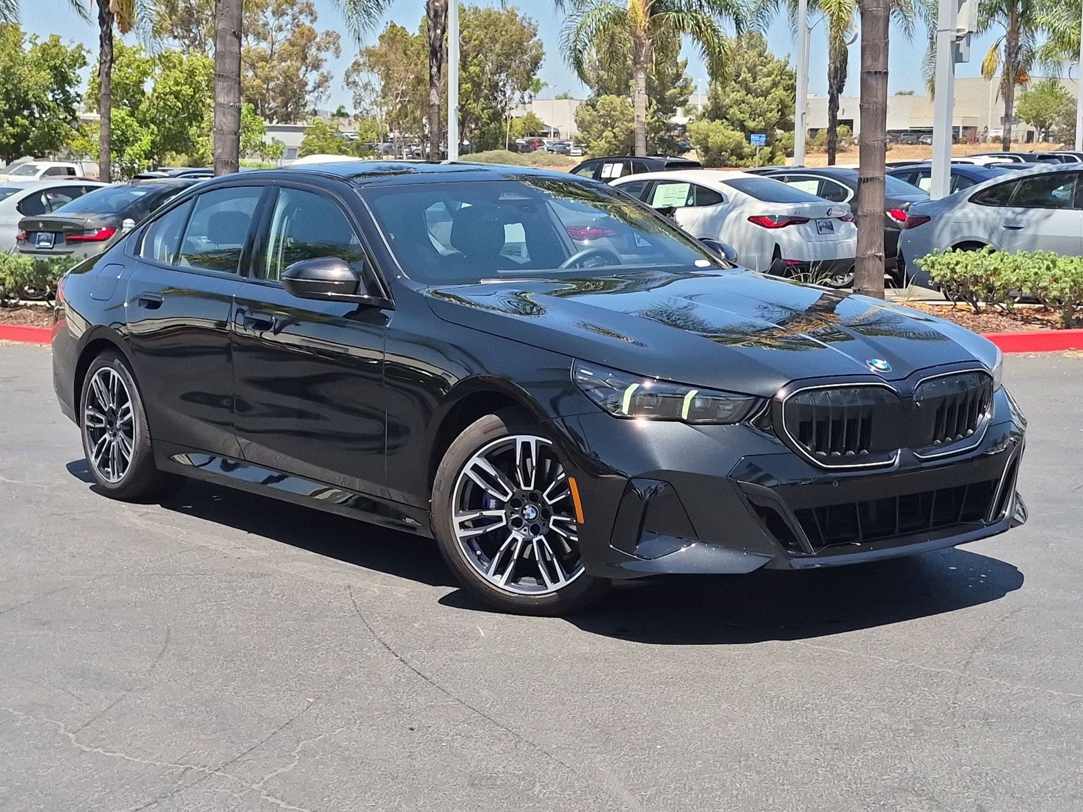 Used 2026 BMW 530i w/ M Sport Package RWD image 2