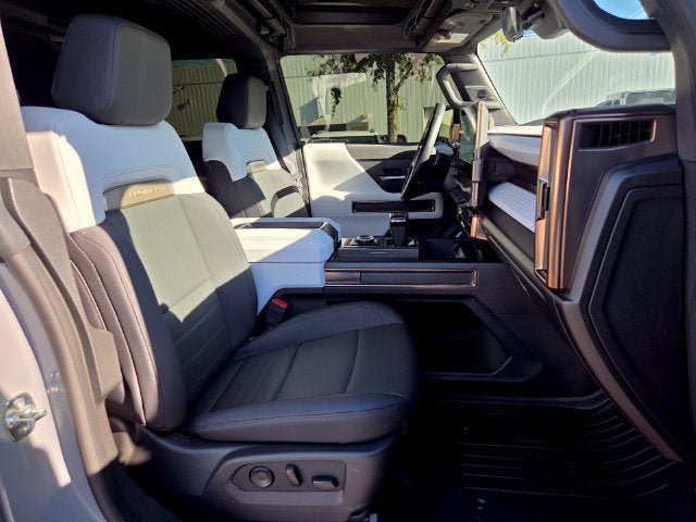 Used 2025 GMC Hummer EV 2X AWD/4WD image 24