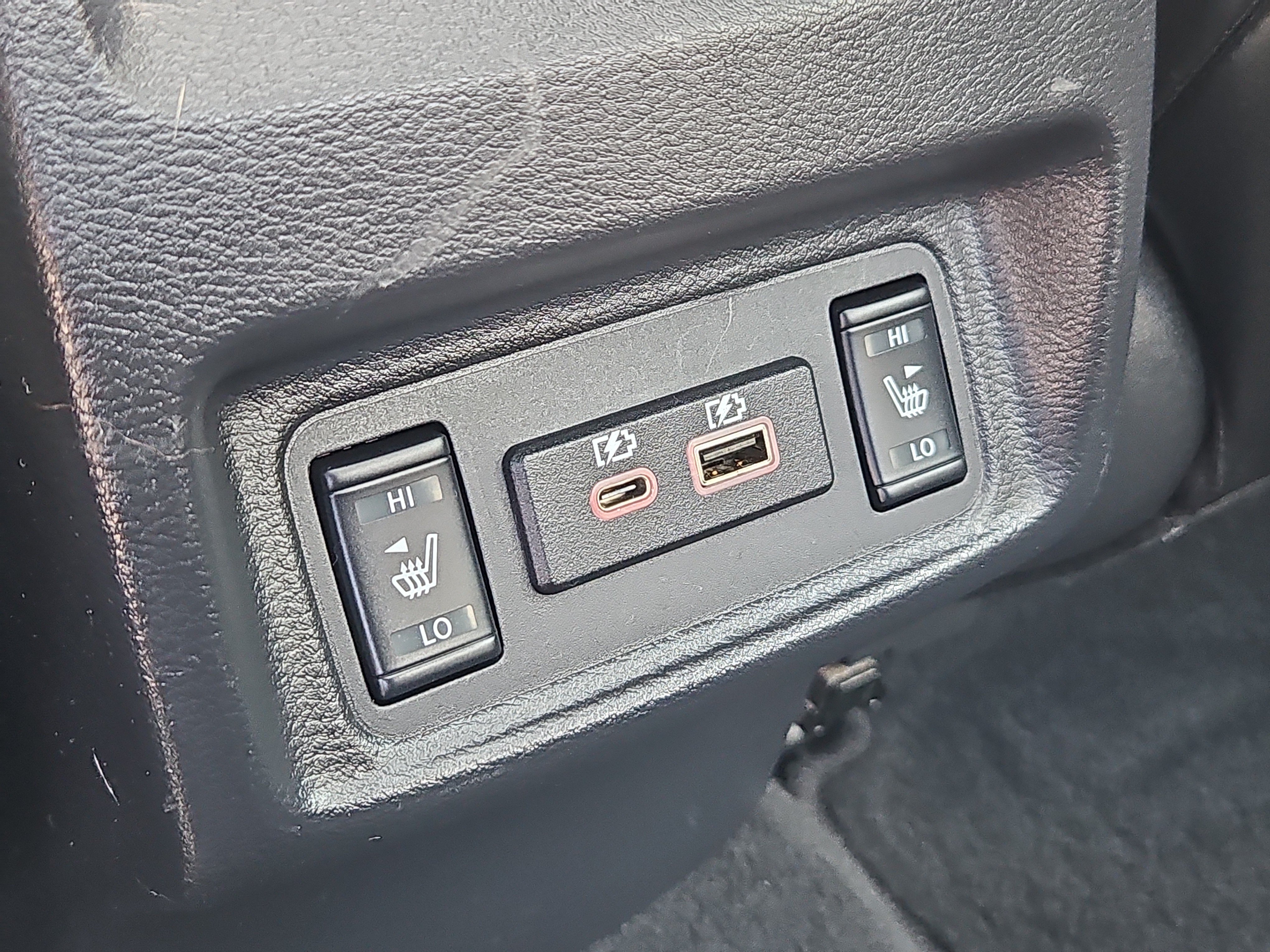 Used 2023 Nissan Maxima Platinum w/ Sport Mat Group FWD image 15