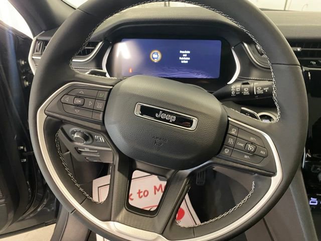 New 2025 Jeep Grand Cherokee L Altitude image 19