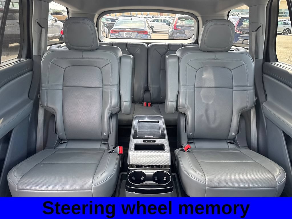 Used 2020 Lincoln Aviator Grand Touring w/ Equipment Group 301A AWD/4WD image 14